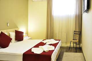 Отель Hotel Alexandra Тбилиси Двухместный номер с 1 кроватью-6